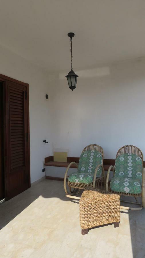 B&B Nereidi เมลิโต ดิ ปอร์โตซัลโว ภายนอก รูปภาพ